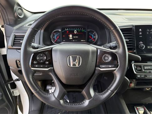 Used 2020 Honda Passport Touring image 17