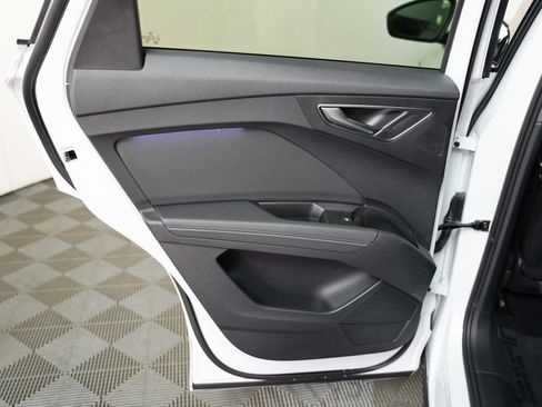 Certified 2024 Audi Q4 e-tron Premium Plus w/ Premium Plus image 22