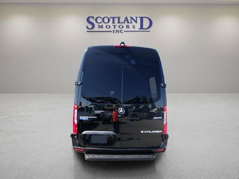 Used 2025 Mercedes-Benz Sprinter 2500 image 7