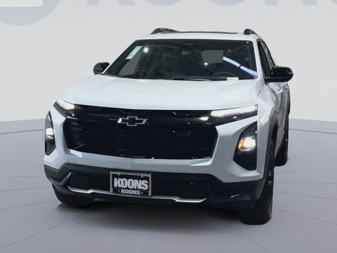 New 2026 Chevrolet Equinox RS w/ LPO, Floor Liner Package FWD image 4