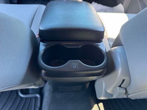 Used 2015 Toyota Tacoma PreRunner w/ SR5 Package RWD image 18