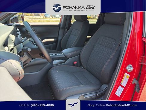 Used 2025 Honda HR-V Sport image 18