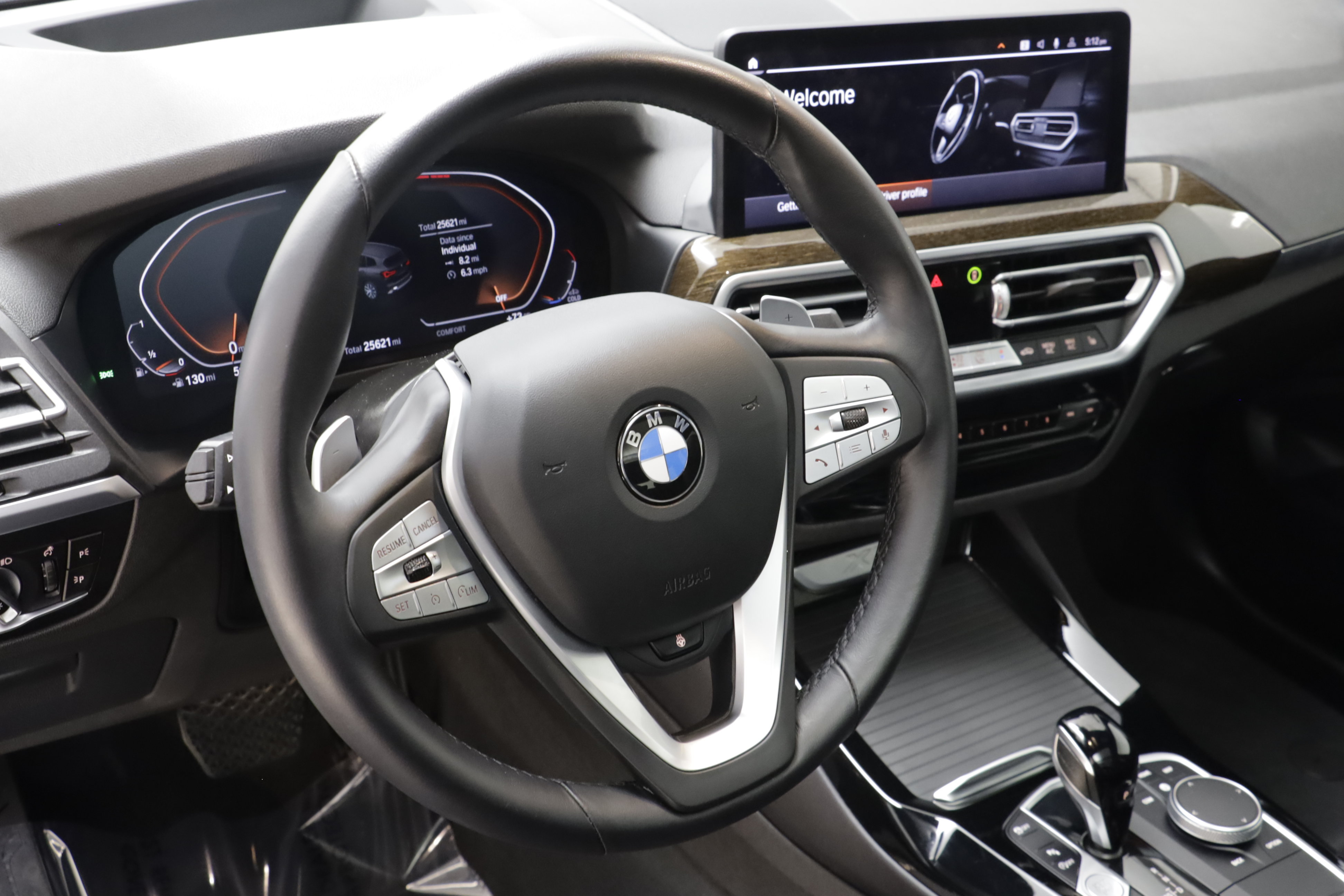 Used 2024 BMW X3 xDrive30i w/ Premium Package AWD/4WD image 8