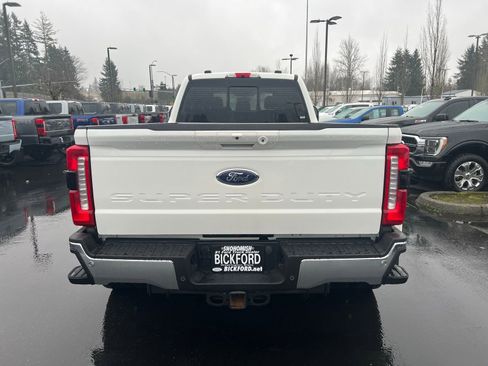 Used 2023 Ford F450 Lariat w/ Tow Technology Package image 6