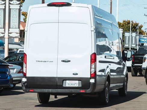 Used 2022 Ford Transit 250 148 High Roof Extended w/ Load Area Protection Package image 6