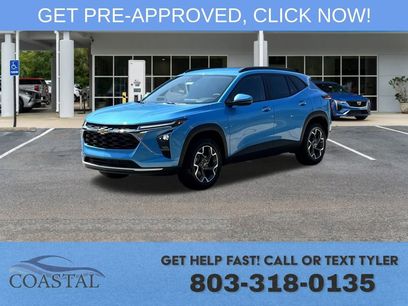 New 2025 Chevrolet Trax LT w/ Driver Confidence Package