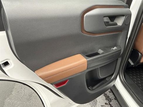 Used 2024 Ford Bronco Sport Outer Banks w/ Tech Package image 25