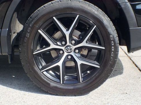 Used 2017 Toyota RAV4 SE w/ Power Extra Value Package image 55