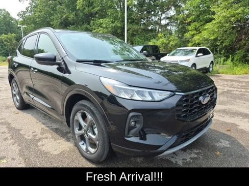Used 2024 Ford Escape ST-Line Select AWD/4WD image 9