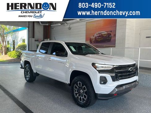 New 2025 Chevrolet Colorado Z71 w/ Z71 Convenience Package 2 image 1