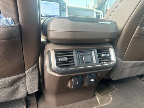 Used 2022 Ford F150 King Ranch w/ Equipment Group 601A High RWD image 12