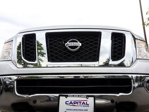 Used 2016 Nissan NV 3500 SL image 17