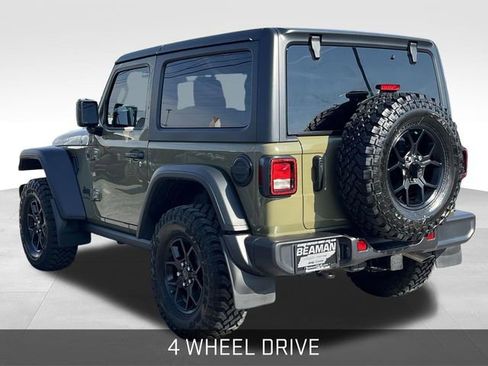 Used 2025 Jeep Wrangler Willys image 5