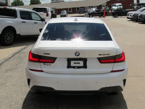 Used 2020 BMW M340i xDrive w/ Premium Package image 4