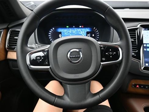 Used 2023 Volvo XC90 B6 Plus w/ Protection Package Premier AWD/4WD image 24