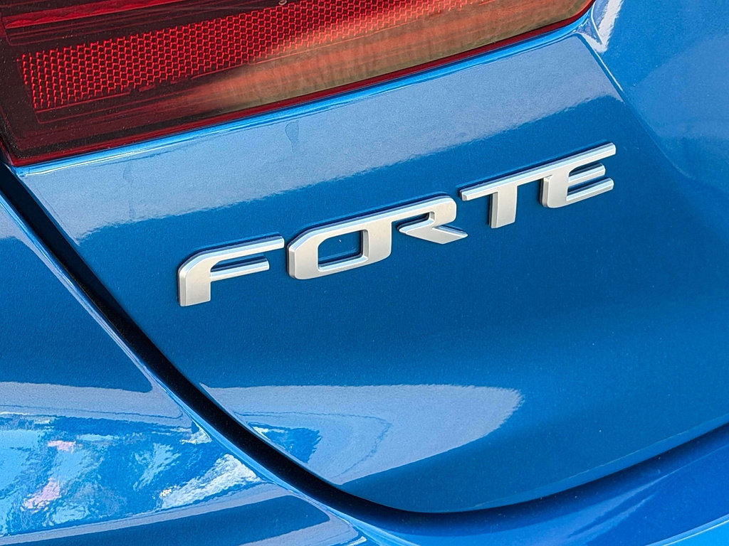 Used 2024 Kia Forte GT-Line w/ GT-Line Premium Package FWD image 29