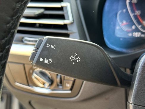 Used 2023 BMW X4 xDrive30i w/ Convenience Package image 18