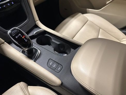Used 2018 Cadillac XT5 Luxury w/ Driver Awareness Package image 30