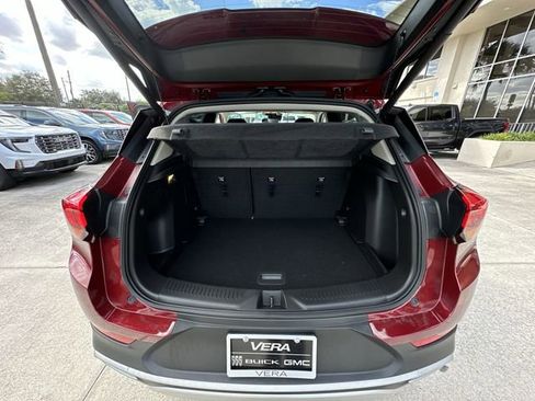 Certified 2022 Buick Encore GX Select image 31