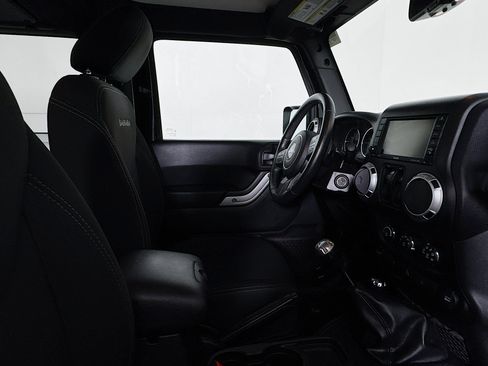 Used 2016 Jeep Wrangler Sahara w/ Dual Top Group image 22