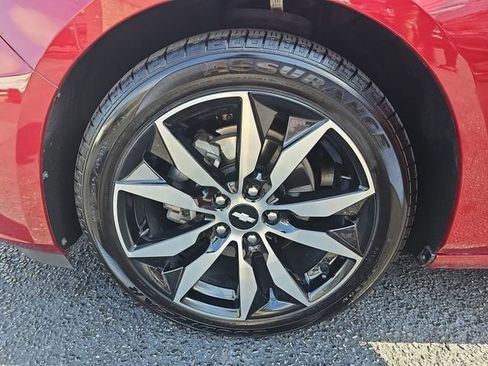 Used 2018 Chevrolet Malibu LT image 33