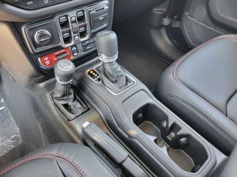 New 2026 Jeep Gladiator Rubicon image 14