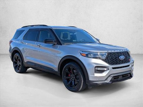 Certified 2024 Ford Explorer ST w/ Equipment Group 401A AWD/4WD image 3