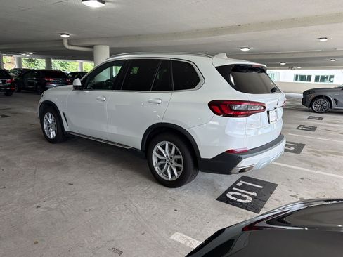 Used 2023 BMW X5 sDrive40i RWD image 3