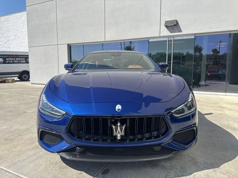 Used 2022 Maserati Ghibli Trofeo image 3