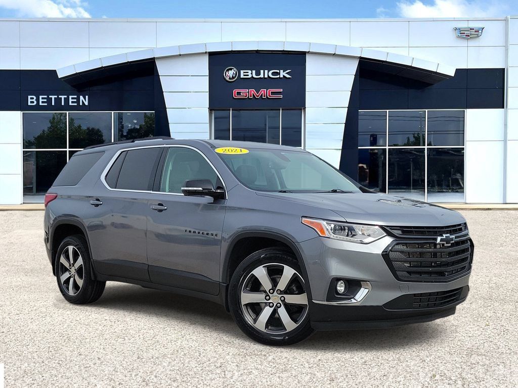 Used 2021 Chevrolet Traverse LT w/ LT Premium Package AWD/4WD 360° Tour