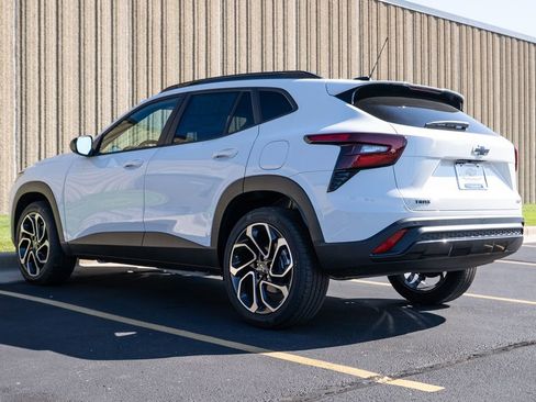 New 2025 Chevrolet Trax RS w/ Driver Confidence Package image 5