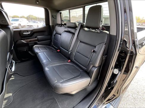 Used 2021 GMC Sierra 1500 SLT image 18