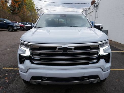 New 2026 Chevrolet Silverado 1500 High Country w/ Technology Package image 3