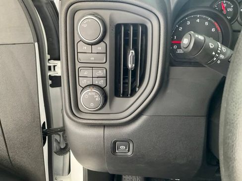 Used 2026 Chevrolet Silverado 2500 Custom w/ Custom Value Package AWD/4WD image 8