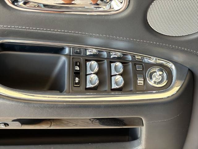 Certified 2018 Rolls-Royce Ghost RWD image 12