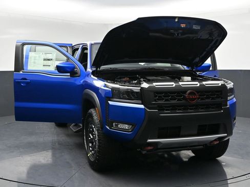 New 2026 Nissan Frontier PRO-4X w/ Tow Package image 38