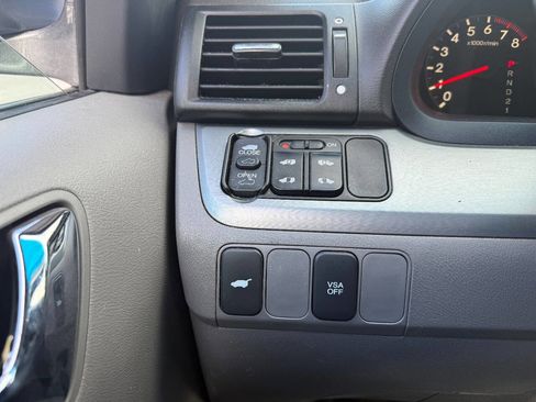 Used 2010 Honda Odyssey EX-L image 12