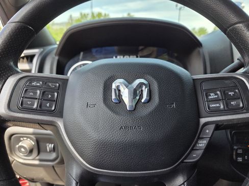 Used 2022 RAM 2500 Tradesman AWD/4WD image 24