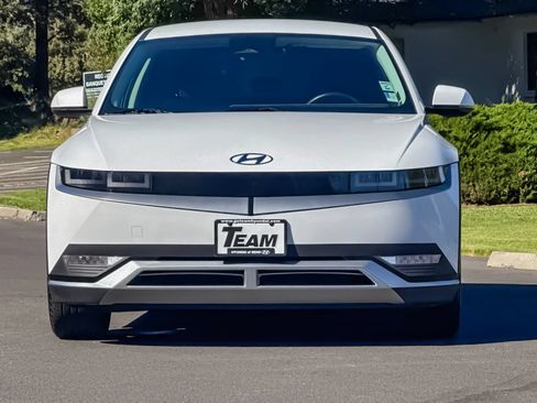Certified 2024 Hyundai Ioniq 5 SE RWD image 10