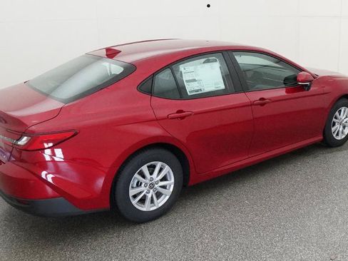 New 2026 Toyota Camry LE FWD image 22
