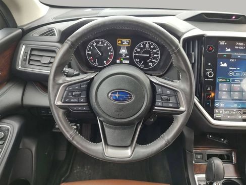 Used 2024 Subaru Ascent Touring AWD/4WD image 11