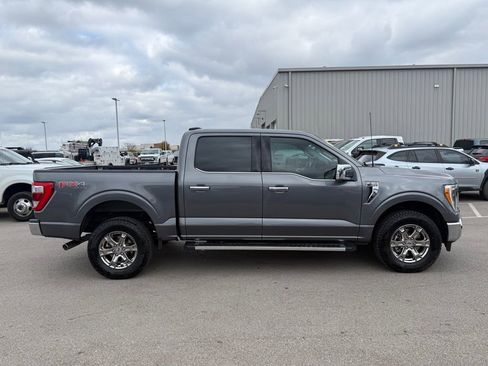 Used 2023 Ford F150 Lariat w/ Trailer Tow Package image 33