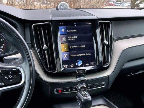 Used 2018 Volvo XC60 T6 Inscription w/ Convenience Package image 7