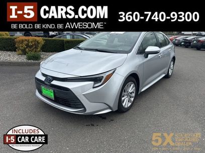 Used 2025 Toyota Corolla XLE