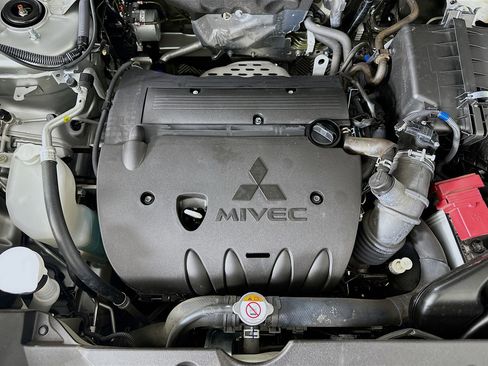 Used 2025 Mitsubishi Outlander Sport SE image 31