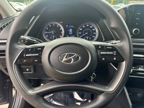 Used 2022 Hyundai Sonata SE FWD image 12