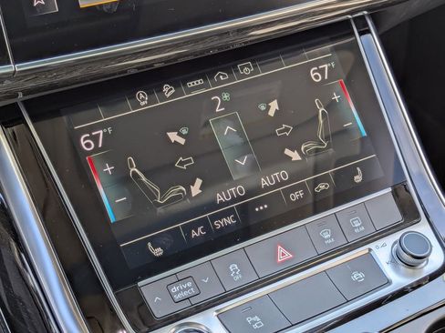 Used 2023 Audi Q7 2.0T Premium Plus w/ Premium Plus Package image 22