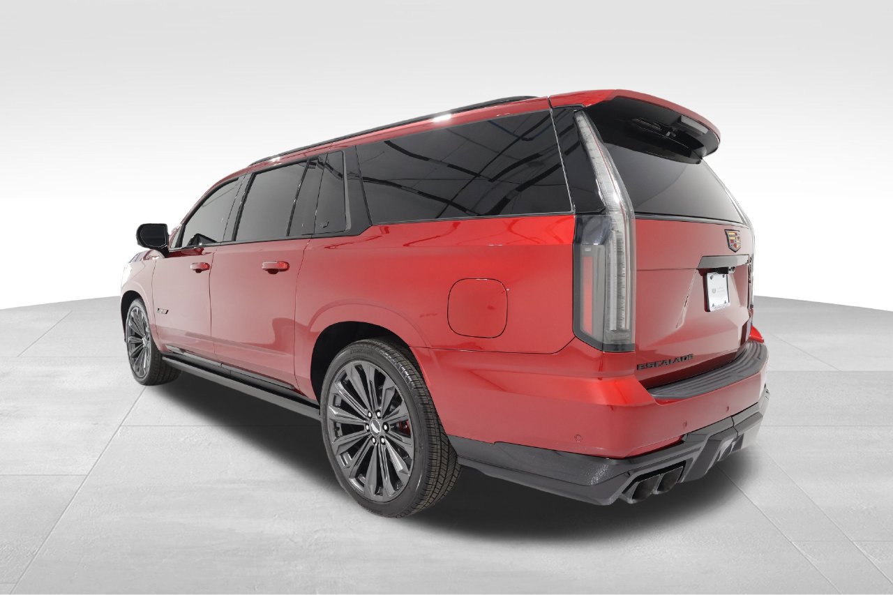 Certified 2026 Cadillac Escalade ESV V w/ LPO, ONYX Package AWD/4WD image 2