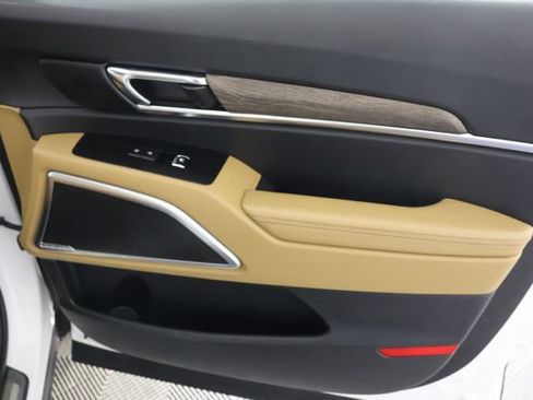 Used 2021 Kia Telluride SX w/ Nightfall Edition Package image 32