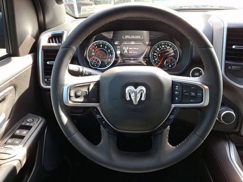 Used 2025 RAM 1500 Big Horn AWD/4WD image 19